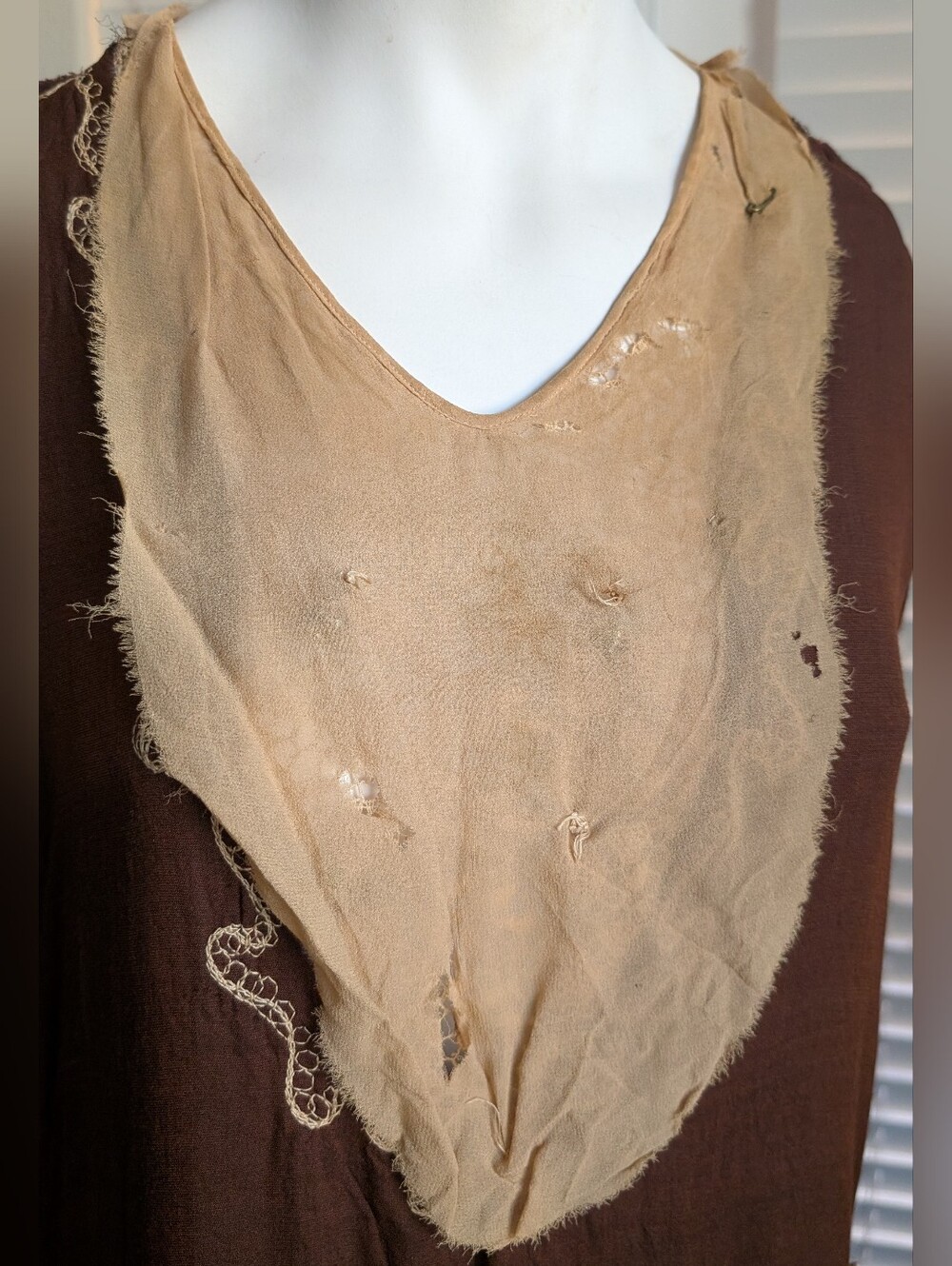 1920s Velvet Dress - Picture 8 of 9